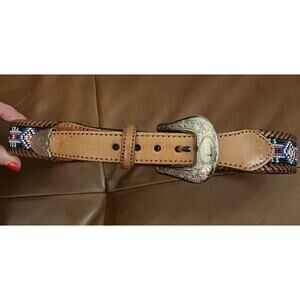 Eddie Bauer Belt Size 28 Beaded Brown Leather Native American Western 1991